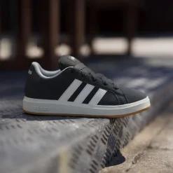 Soulier mode Adidas pour junior - GRAND COURT 00S