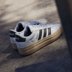 Souliers Adidas pour femmes - VL COURT BOLD
