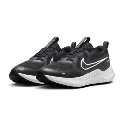 Souliers sport Nike junior pour filles - COSMIC RUNNER